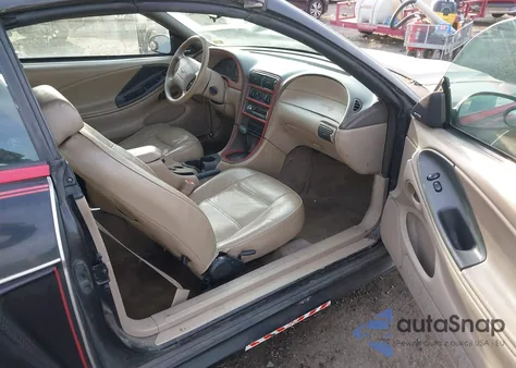 2000 Ford Mustang from USA, damaged, VIN 1FAFP4443YF212965